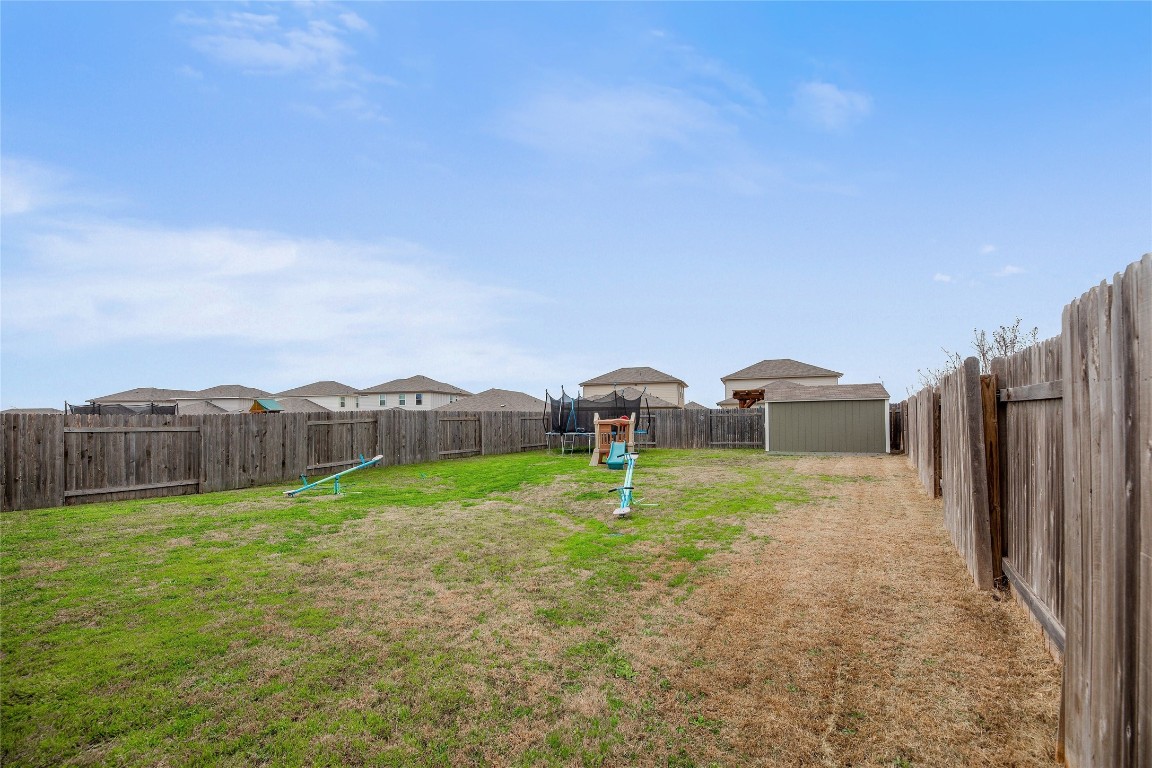 425 Autumn Leaf Road , Hutto, TX, 78634 | 6216406 | Realty Texas LLC