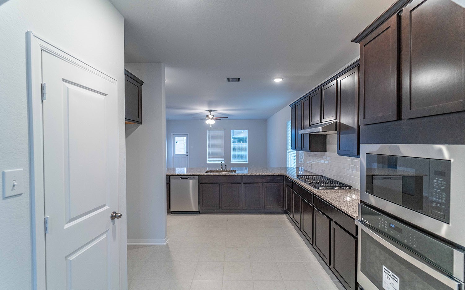 4410 Painted Bunting Lane , Baytown, TX, 77521 | 89487423 | Realty Texas LLC