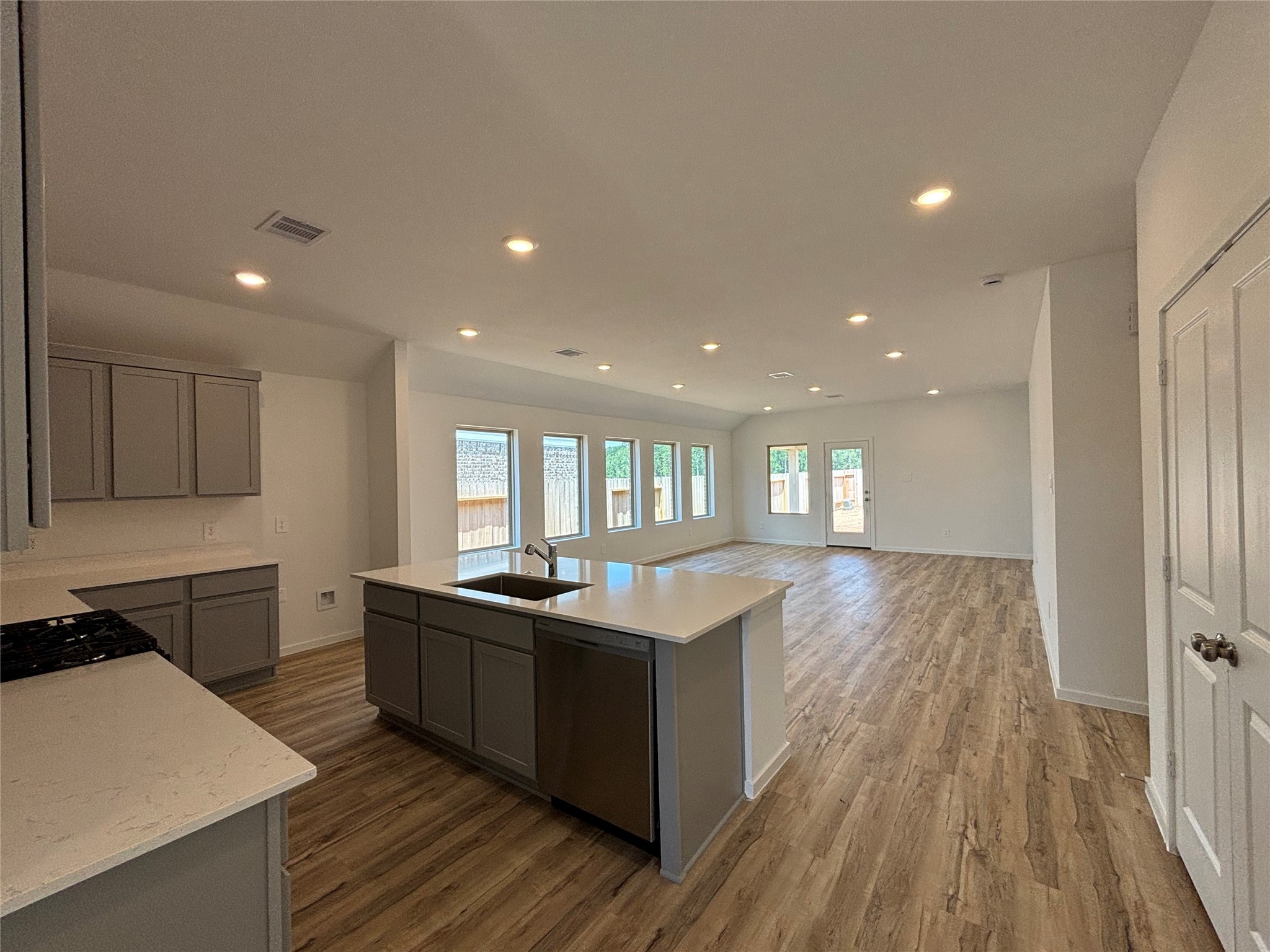 652 Spring Ashberry Court , Magnolia, TX, 77354 | 36079756 | Realty Texas LLC