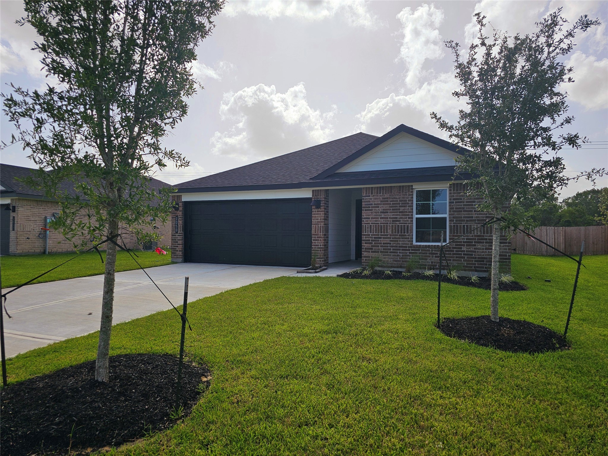 1050 Great Barracuda , Alvin, TX, 77511 | 38698481 | Realty Texas LLC