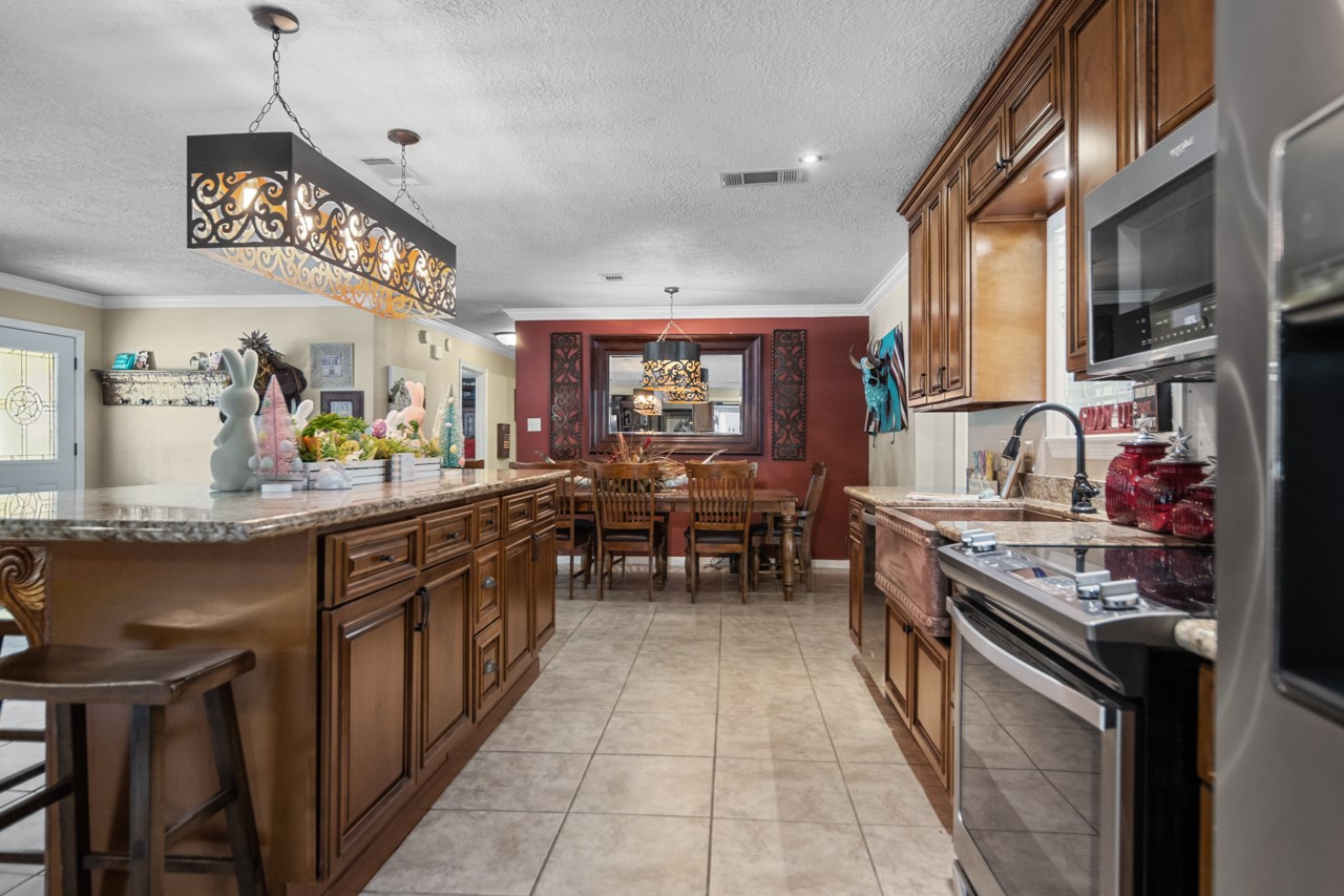 751 E Houston Street, Lovelady, TX, 75851 | 22439024 | Realty Texas LLC