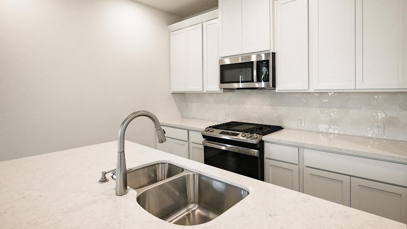 240 Reef Band Drive , Kyle, TX, 78640 | 1861572 | Realty Texas LLC