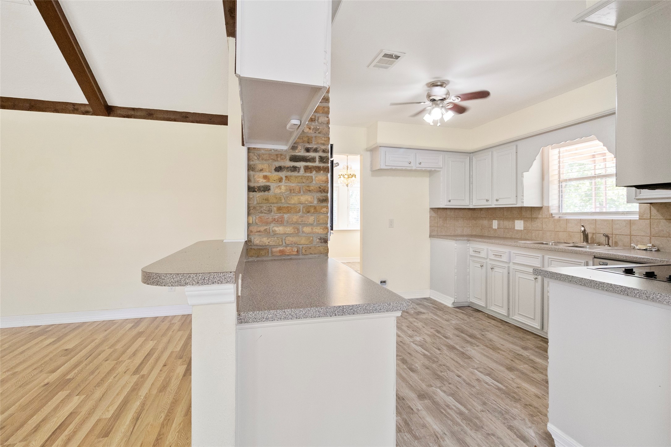 615 Turley Street , Spring, TX, 77373 | 81032710 | Realty Texas LLC