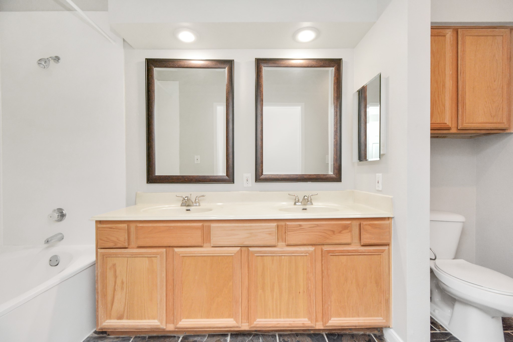 2300 McCue Road 444 , Houston, TX, 77056 | 12372839 | Realty Texas LLC