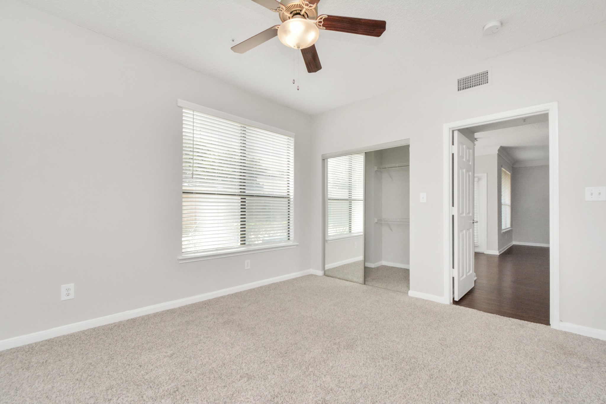 2300 McCue Road 444 , Houston, TX, 77056 | 12372839 | Realty Texas LLC