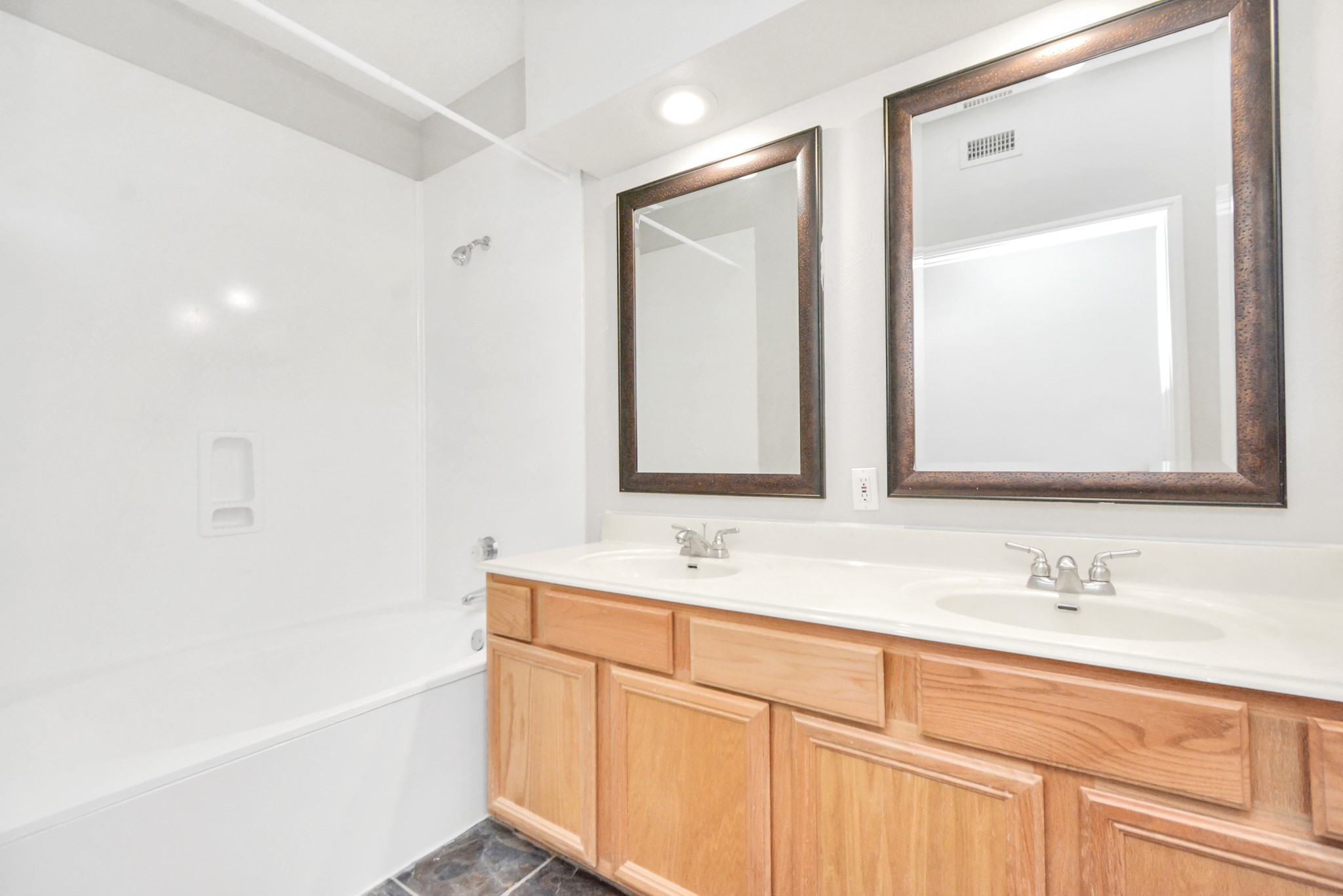 2300 McCue Road 444 , Houston, TX, 77056 | 12372839 | Realty Texas LLC