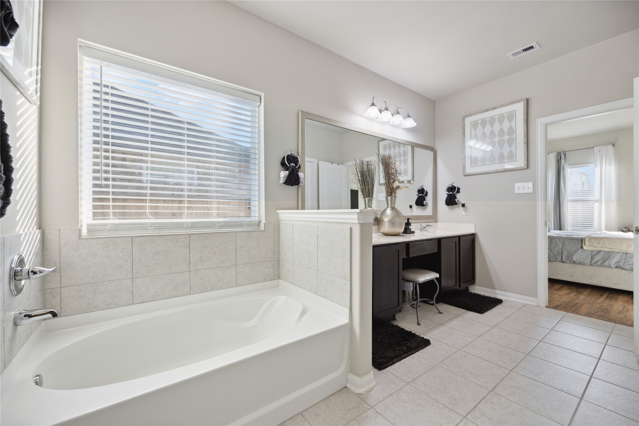 15439 Aberdeen Wood Drive , Humble, TX, 77346 | 38444392 | Realty Texas LLC