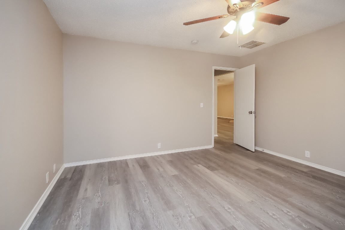 1520 Waters Edge Drive , Glenn Heights, TX, 75154 | 20537959 | Realty Texas LLC