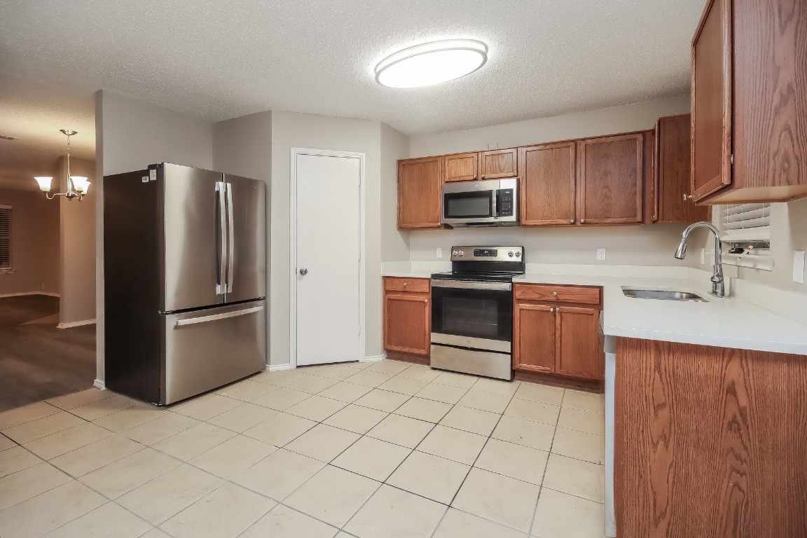 1520 Waters Edge Drive , Glenn Heights, TX, 75154 | 20537959 | Realty Texas LLC