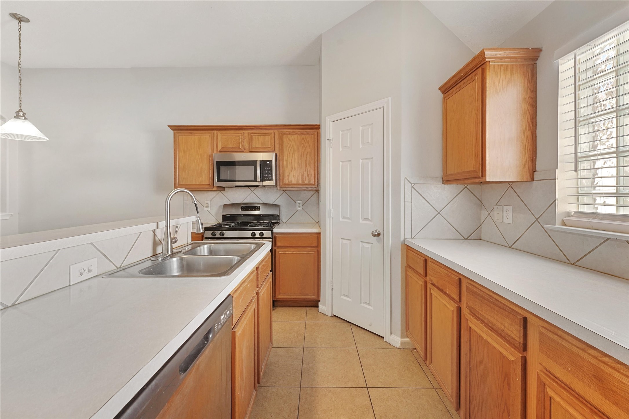 13542 Forest Gully , Houston, TX, 77067 | 36331746 | Realty Texas LLC