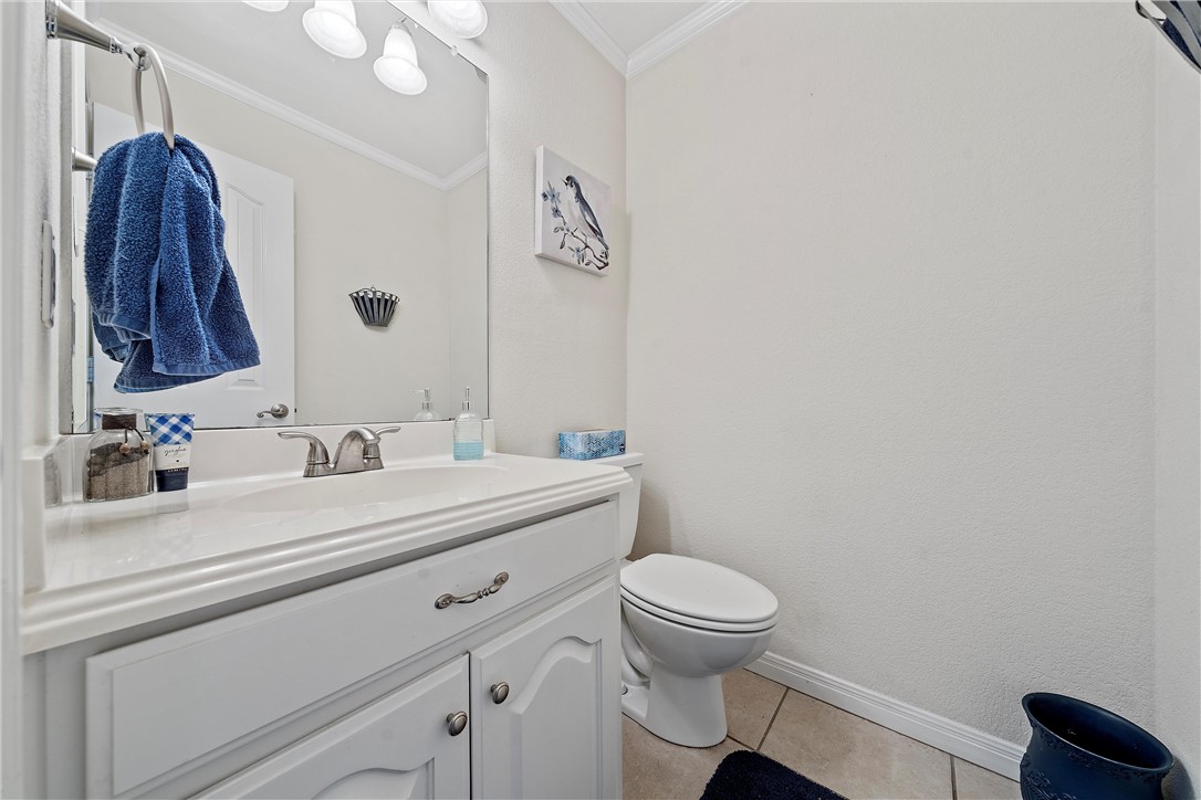 254 Bolton Circle , West, TX, 76691 | 220708 | Realty Texas LLC