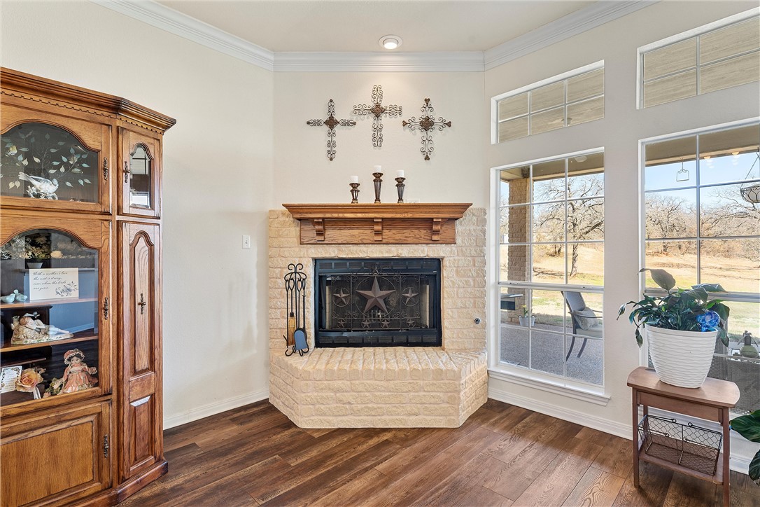 254 Bolton Circle , West, TX, 76691 | 220708 | Realty Texas LLC