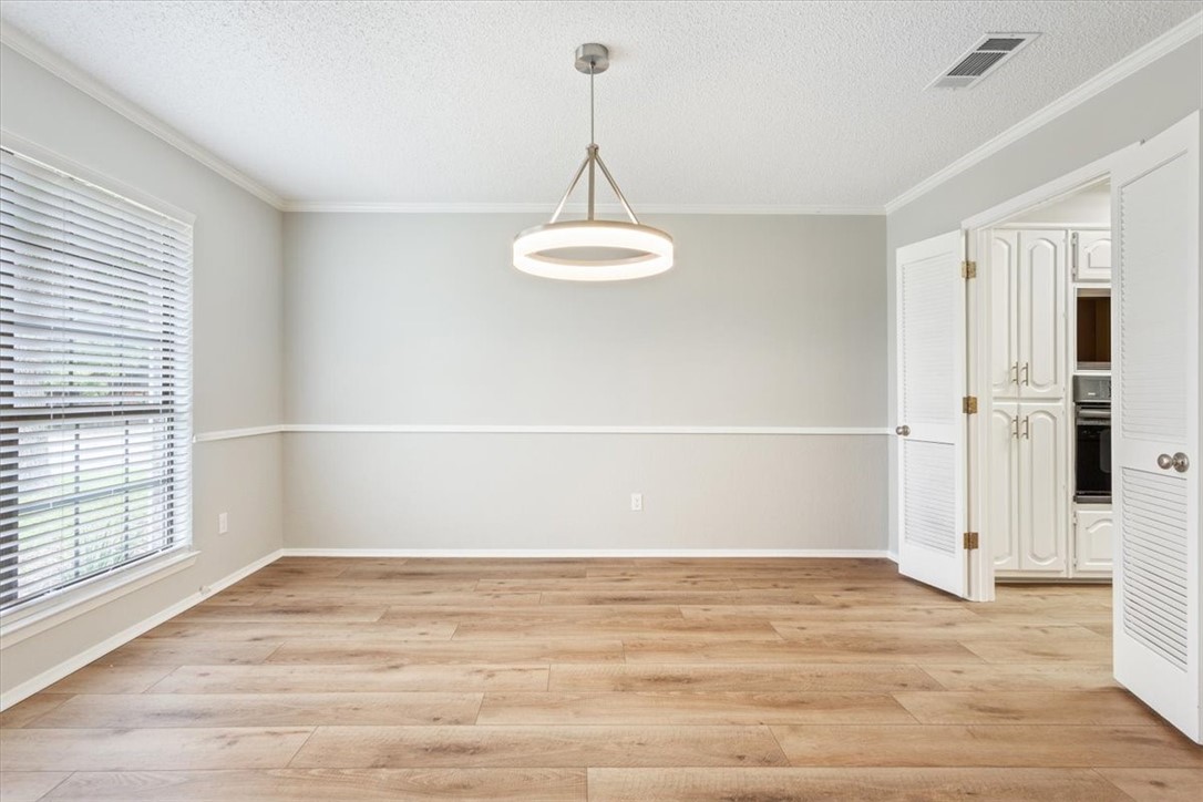 1009 Radisson Drive , Hewitt, TX, 76643 | 220744 | Realty Texas LLC