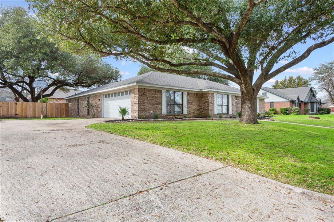 1009 Radisson Drive , Hewitt, TX, 76643 | 220744 | Realty Texas LLC