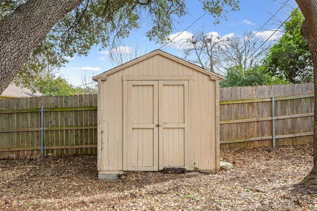 1009 Radisson Drive , Hewitt, TX, 76643 | 220744 | Realty Texas LLC