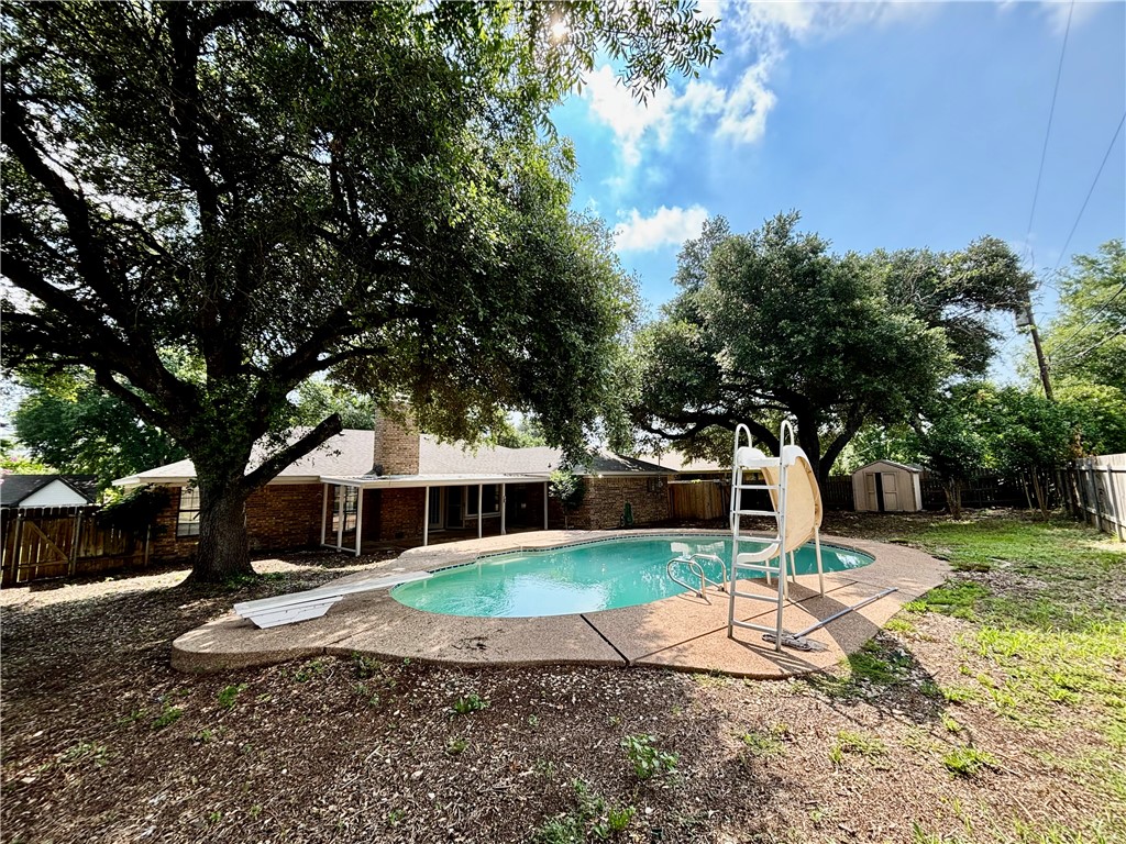1009 Radisson Drive , Hewitt, TX, 76643 | 220744 | Realty Texas LLC