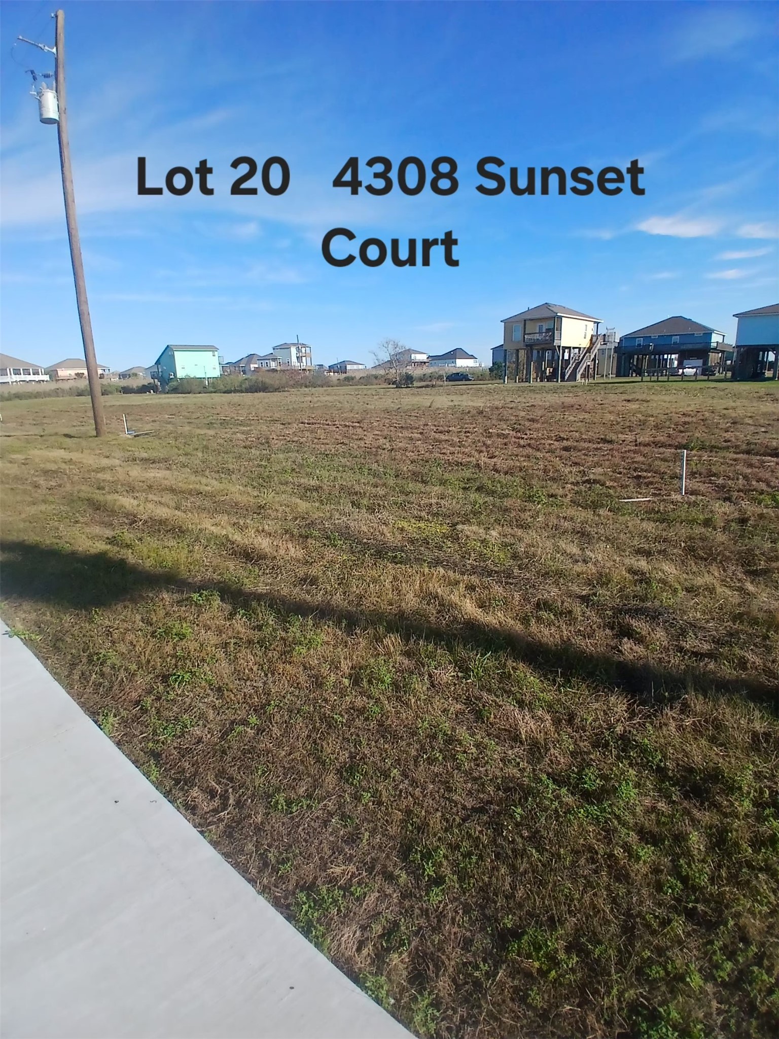 4308 SUNSET CT, Port Bolivar, TX, 77650 | 70820928 | Realty Texas LLC