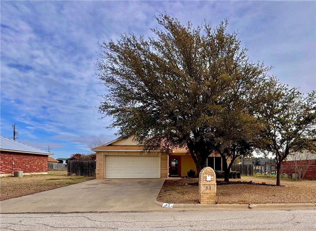 51 Circle Drive , Whitney, TX, 76692 | 220709 | Realty Texas LLC