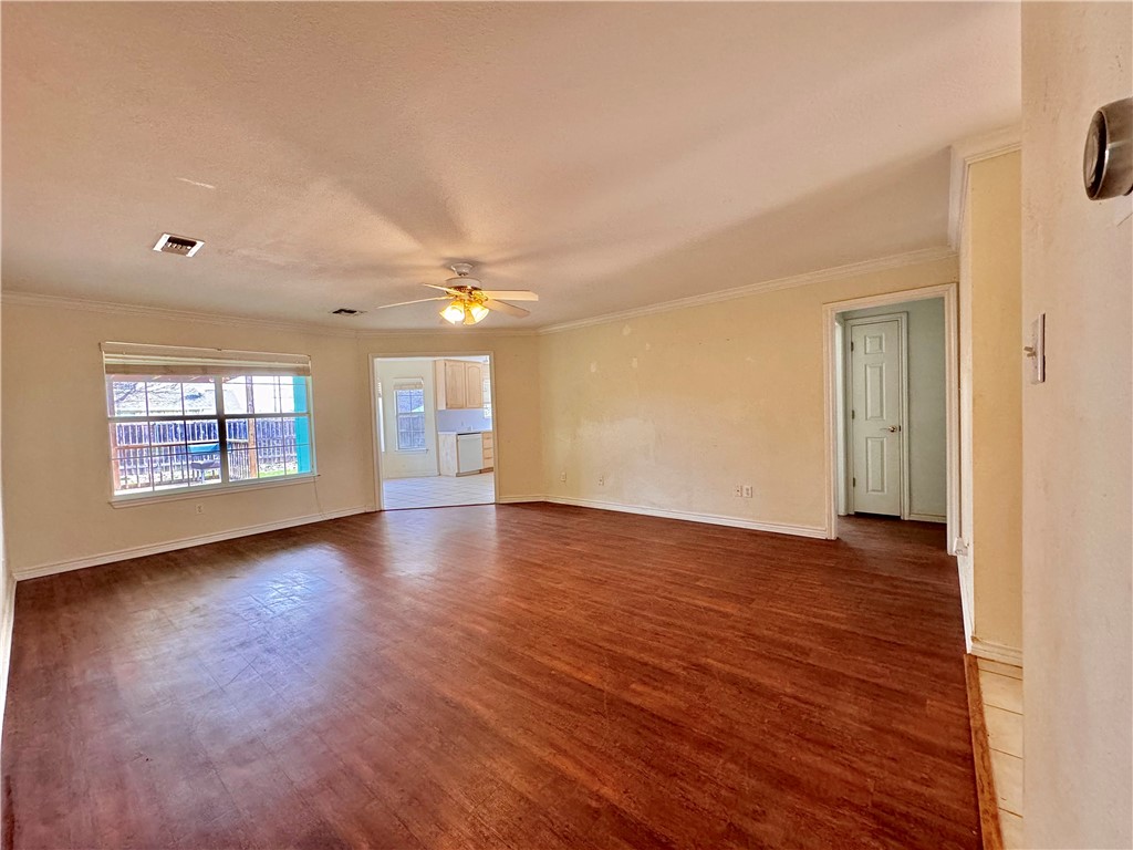51 Circle Drive , Whitney, TX, 76692 | 220709 | Realty Texas LLC