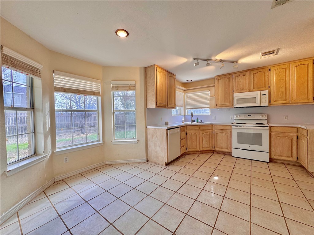 51 Circle Drive , Whitney, TX, 76692 | 220709 | Realty Texas LLC