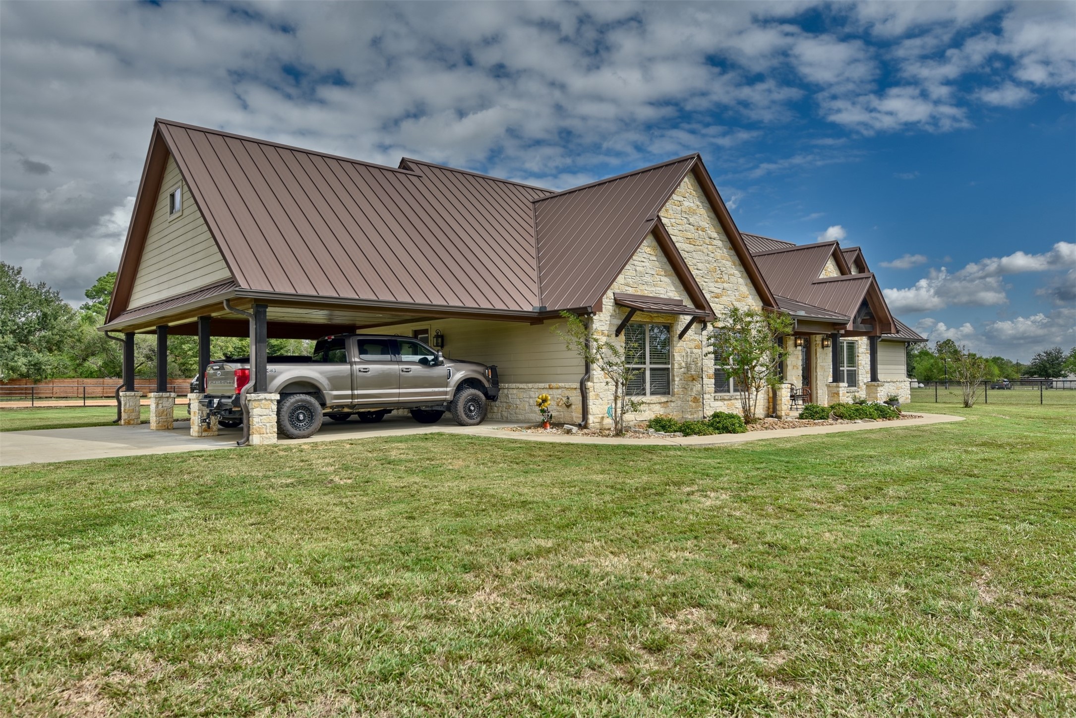 35208 Pine Ridge Road , Waller, TX, 77484 | 51839546 | Realty Texas LLC