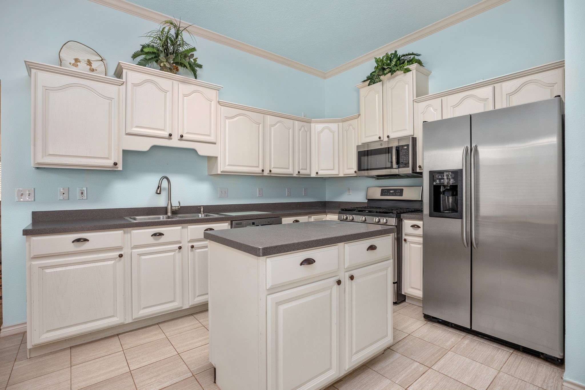 12318 E River Run Drive , Mont Belvieu, TX, 77523 | 45191761 | Realty Texas LLC