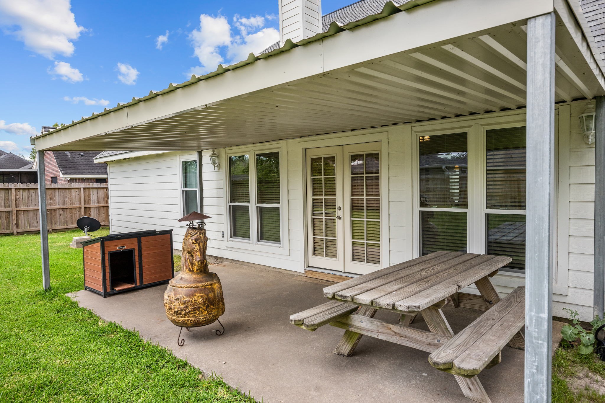 12318 E River Run Drive , Mont Belvieu, TX, 77523 | 45191761 | Realty Texas LLC