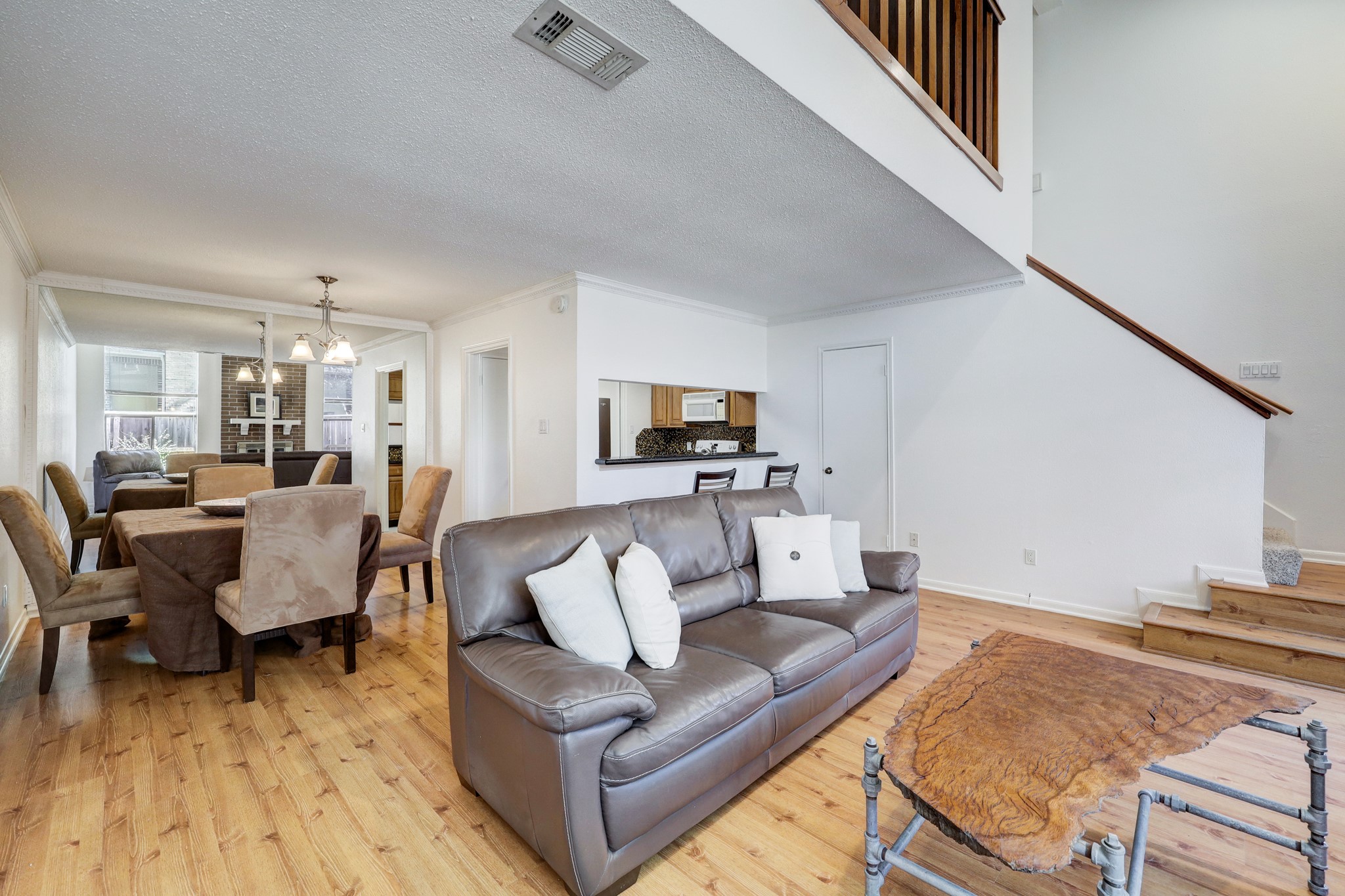 13804 HOLLOWGREEN Drive 33/308 , Houston, TX, 77082 | 49771237 | Realty Texas LLC