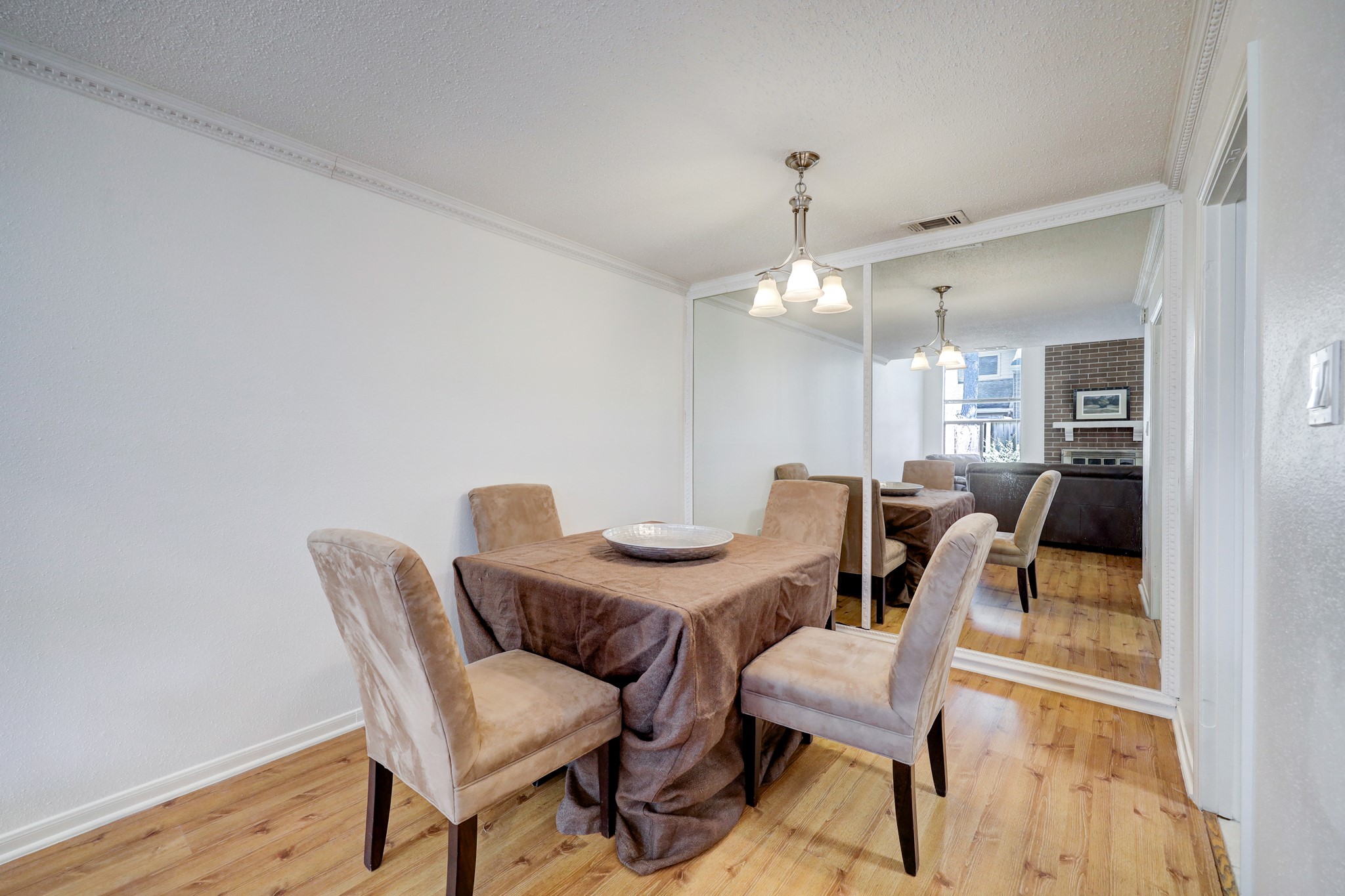 13804 HOLLOWGREEN Drive 33/308 , Houston, TX, 77082 | 49771237 | Realty Texas LLC