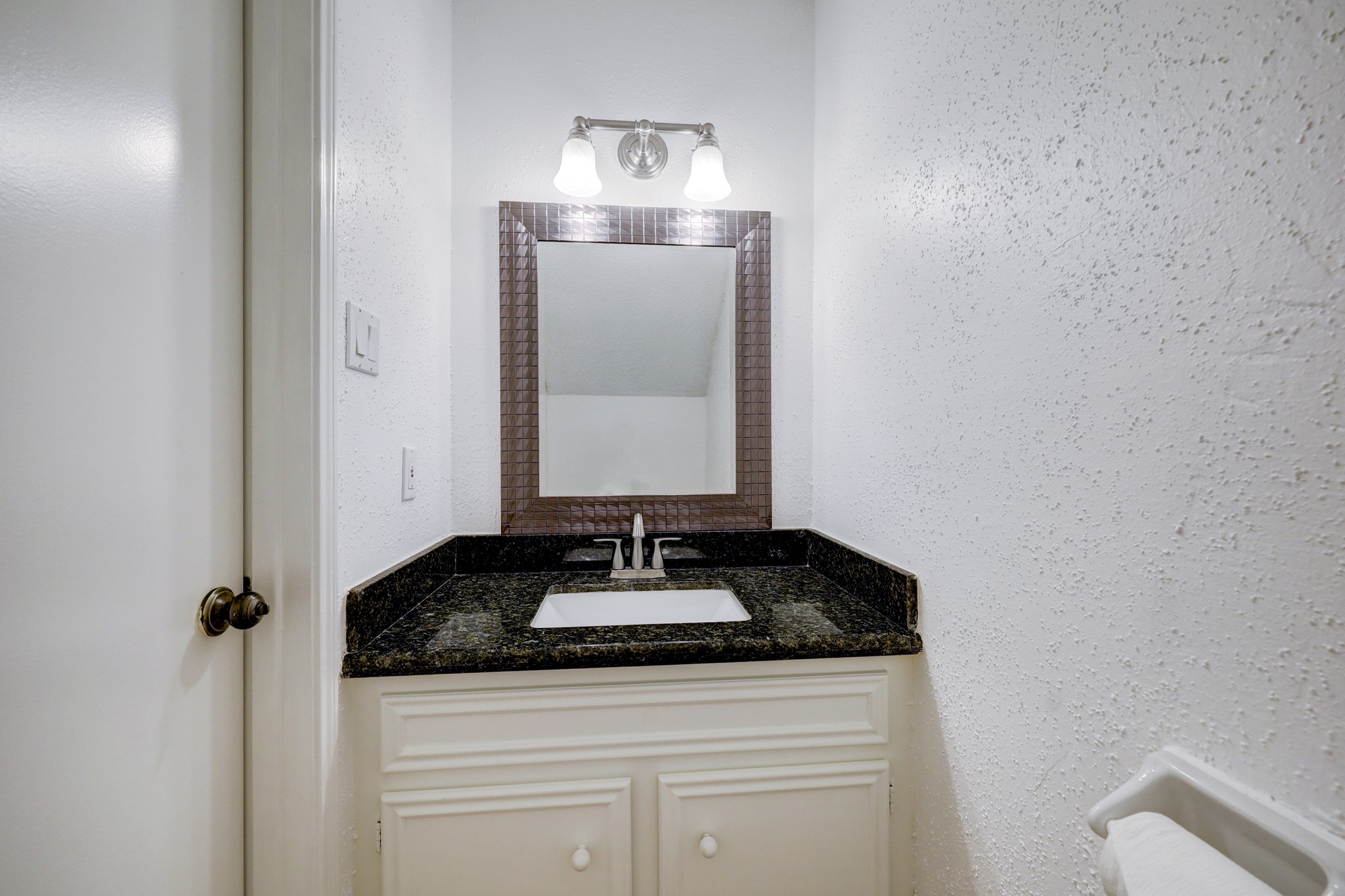 13804 HOLLOWGREEN Drive 33/308 , Houston, TX, 77082 | 49771237 | Realty Texas LLC