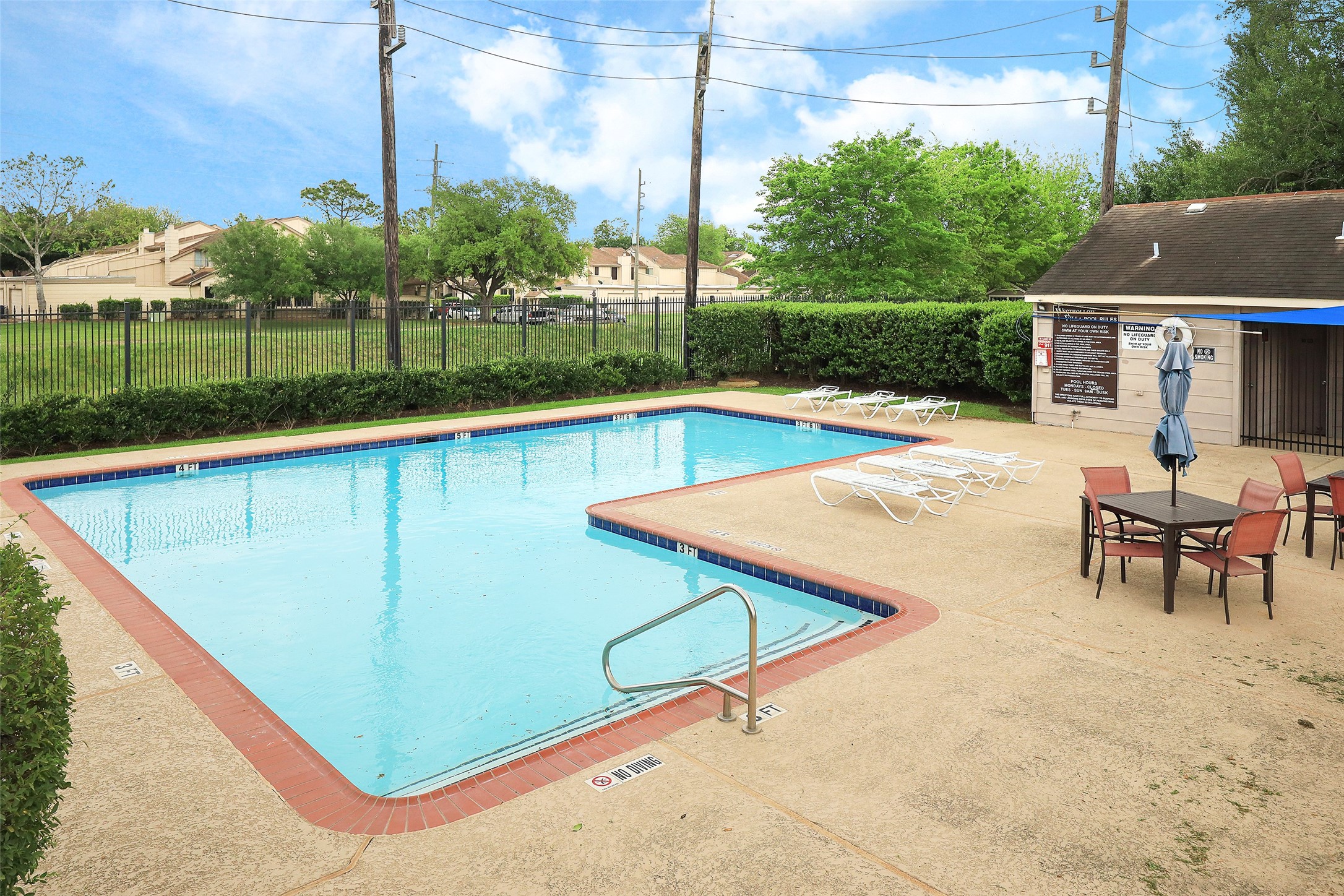 13804 HOLLOWGREEN Drive 33/308 , Houston, TX, 77082 | 49771237 | Realty Texas LLC