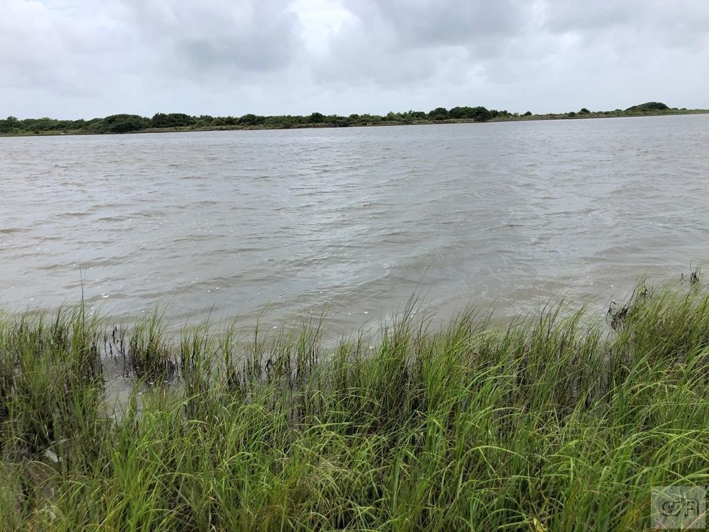2720 11 Mile Road , Galveston, TX, 77554 | 53327383 | Realty Texas LLC