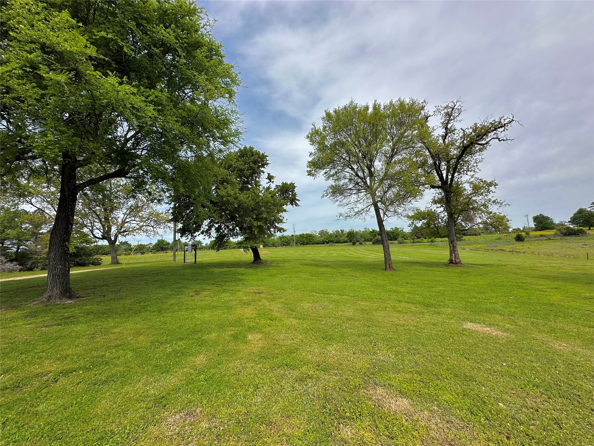 8232 E County Road 212 , Buffalo, TX, 75831 | 8016372 | Realty Texas LLC