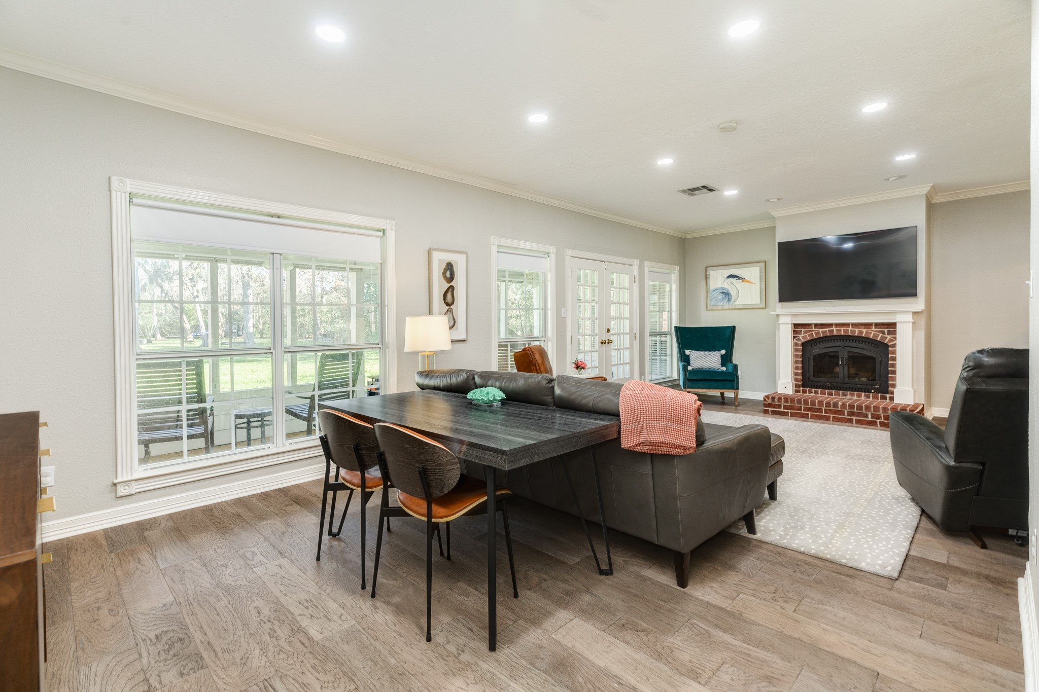 126 Sleepy Hollow Drive , Lake Jackson, TX, 77566 | 67355223 | Realty Texas LLC