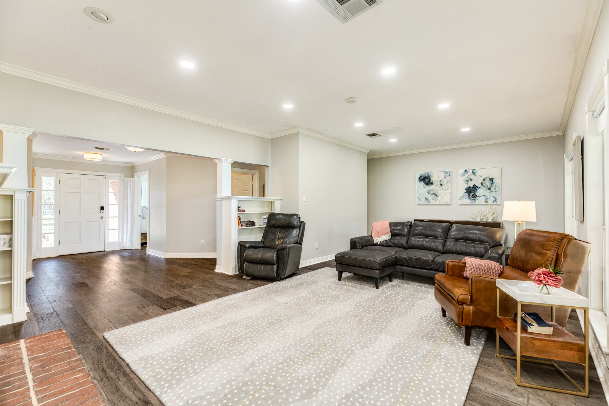 126 Sleepy Hollow Drive , Lake Jackson, TX, 77566 | 67355223 | Realty Texas LLC