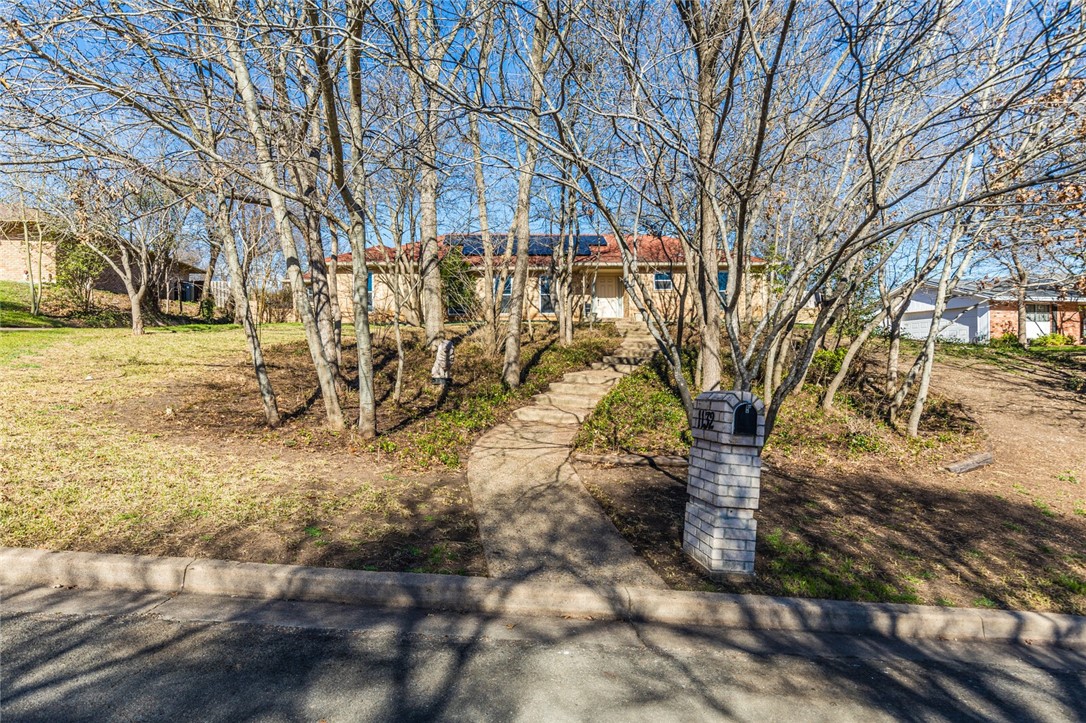 1132 Redondo Drive , Woodway, TX, 76712 | 220840 | Realty Texas LLC