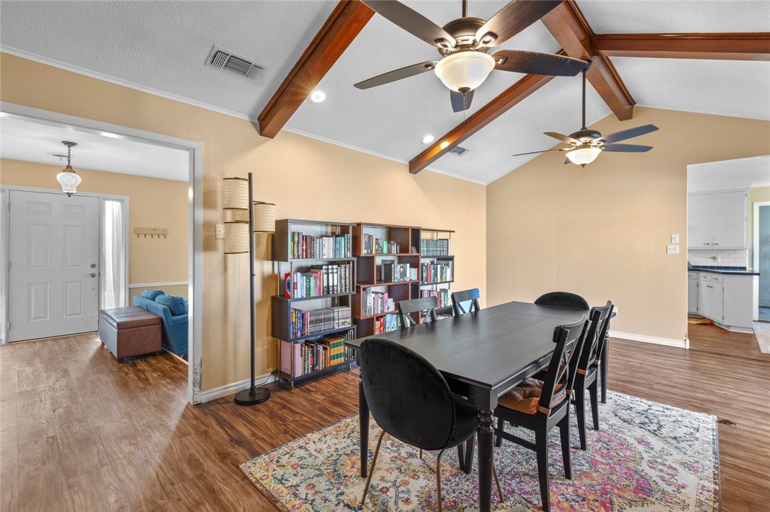 1132 Redondo Drive , Woodway, TX, 76712 | 220840 | Realty Texas LLC