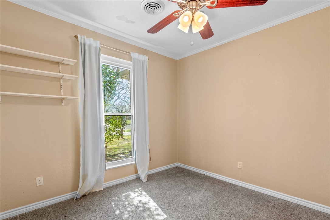 1132 Redondo Drive , Woodway, TX, 76712 | 220840 | Realty Texas LLC