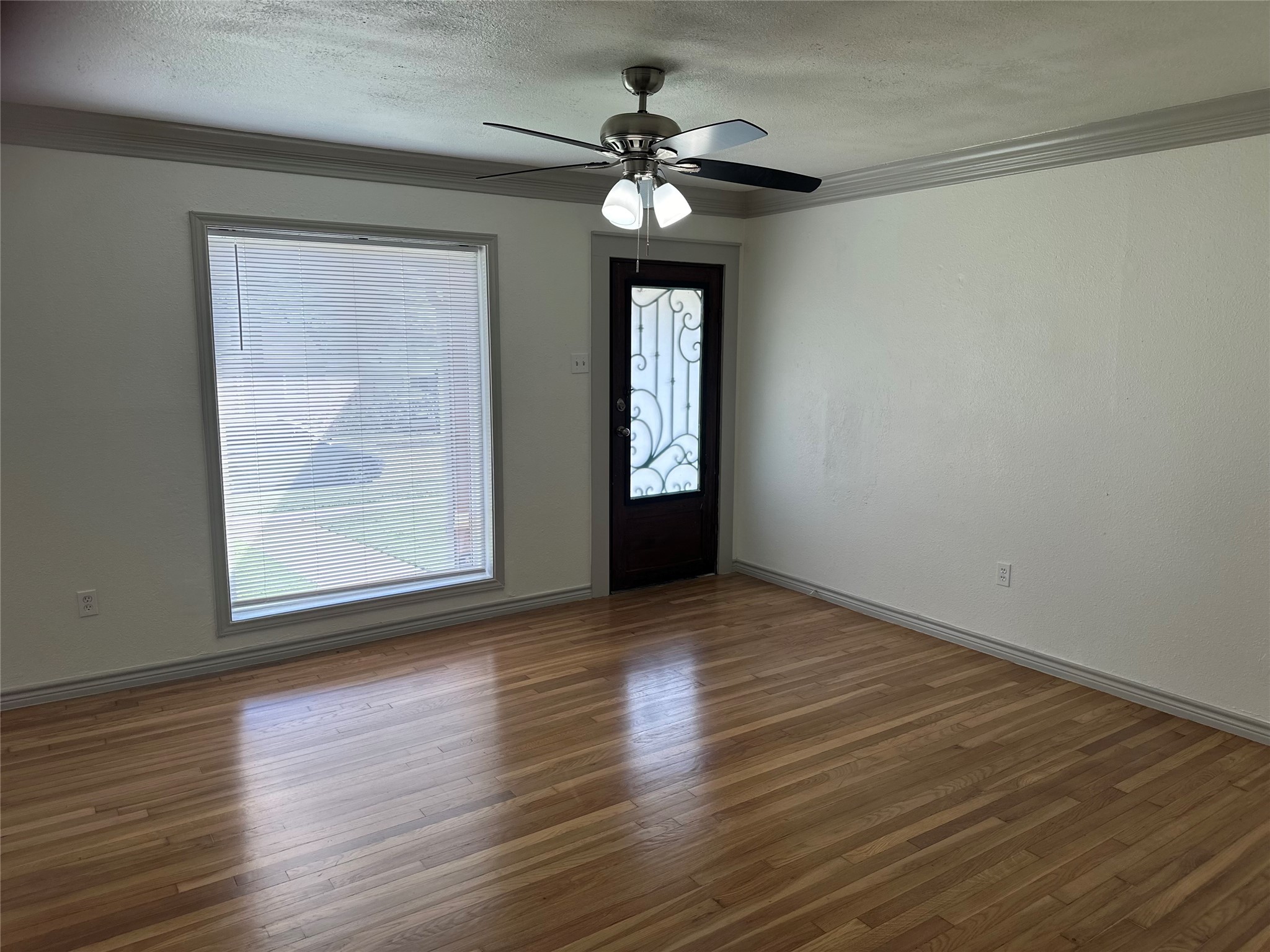 809 Cliffdale Avenue , Dallas, TX, 75211 | 20541136 | Realty Texas LLC