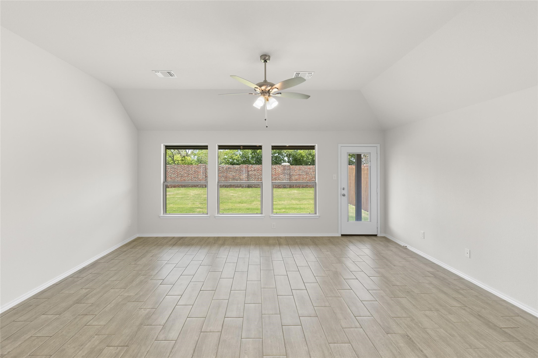10312 Dittany Lane , Fort Worth, TX, 76036 | 20542385 | Realty Texas LLC