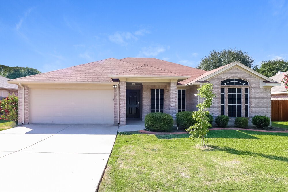 567 Tanglewood Drive , Burleson, TX, 76028 | 20542412 | Realty Texas LLC
