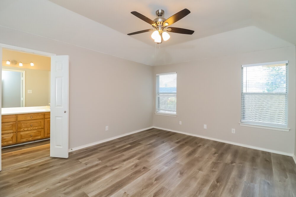 567 Tanglewood Drive , Burleson, TX, 76028 | 20542412 | Realty Texas LLC