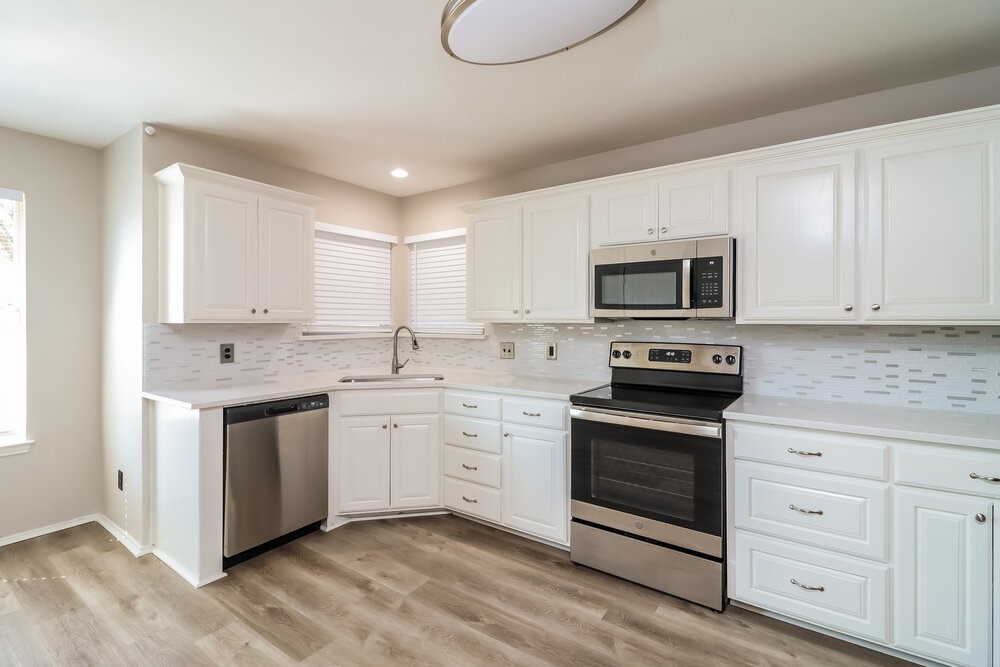 567 Tanglewood Drive , Burleson, TX, 76028 | 20542412 | Realty Texas LLC