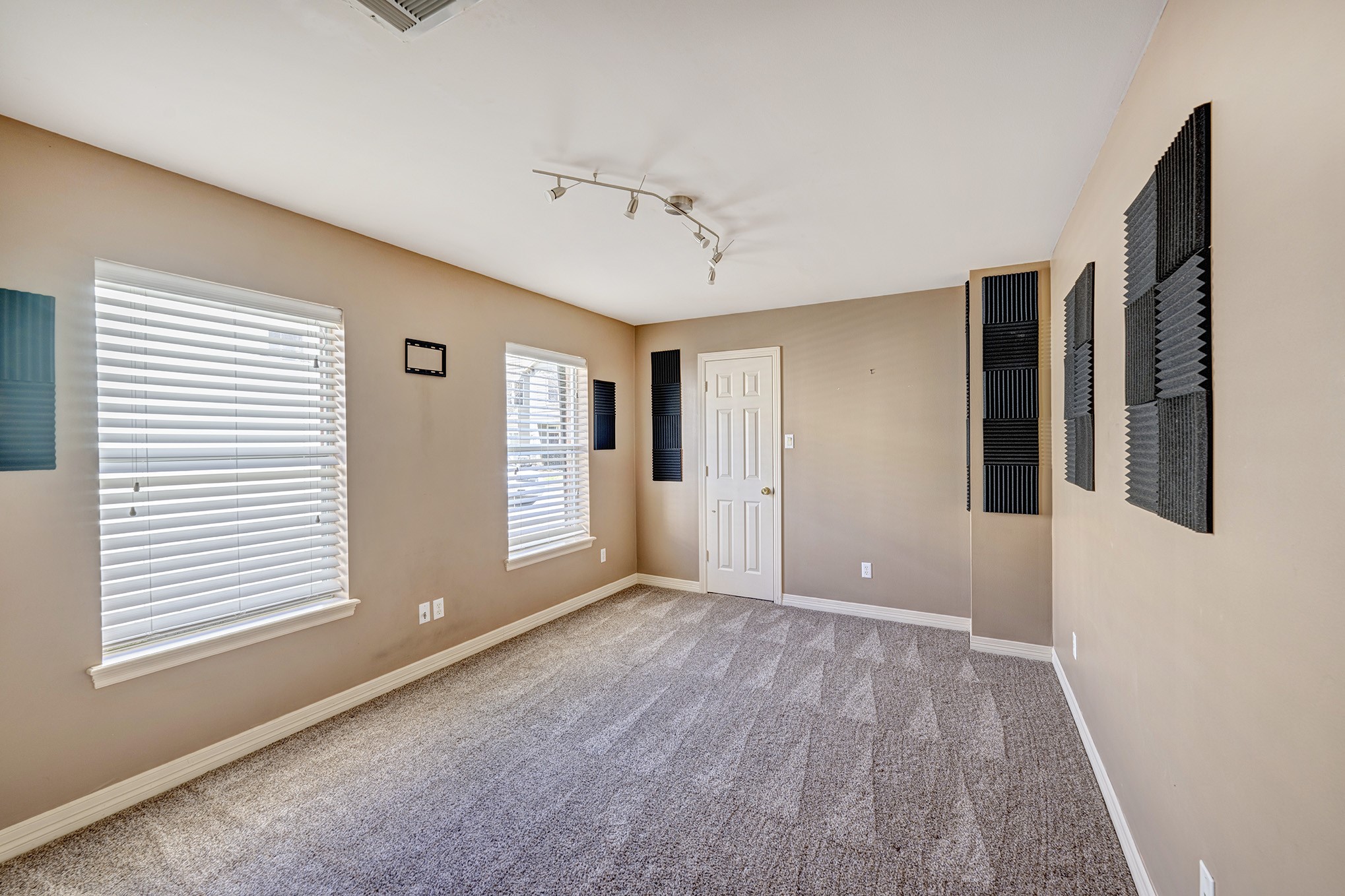 4602 Dickson Street , Houston, TX, 77007 | 35112021 | Realty Texas LLC