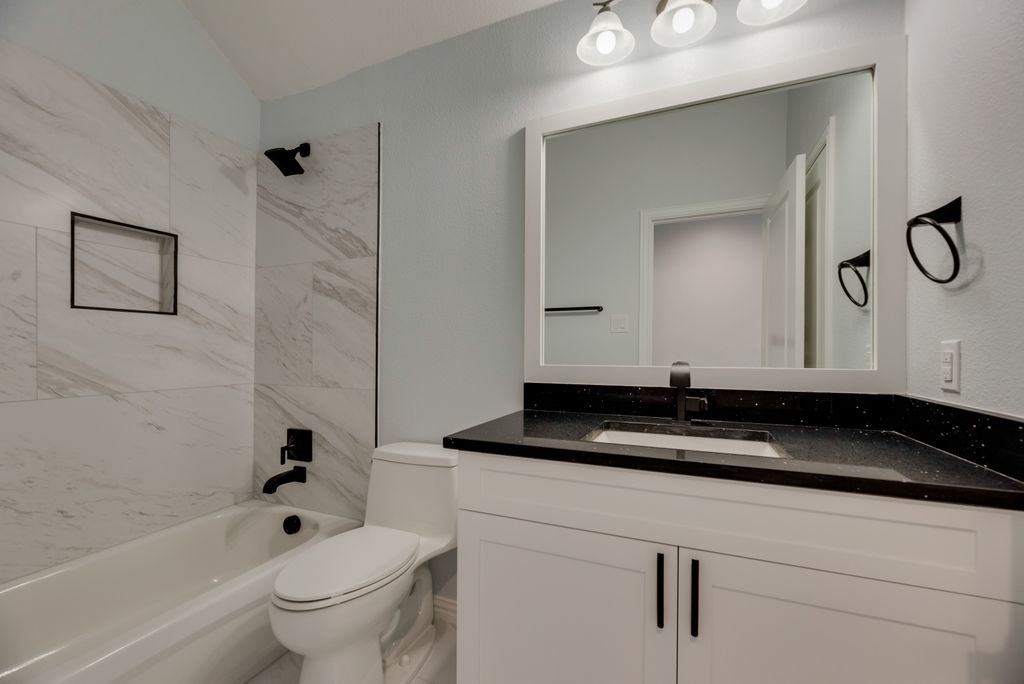 1916 Rosemill Drive , Little Elm, TX, 75033 | 20542813 | Realty Texas LLC