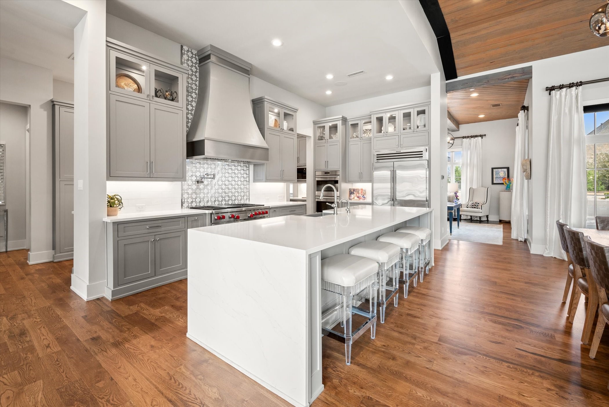 1901 Versailles Place , Flower Mound, TX, 75022 | 20538269 | Realty Texas LLC