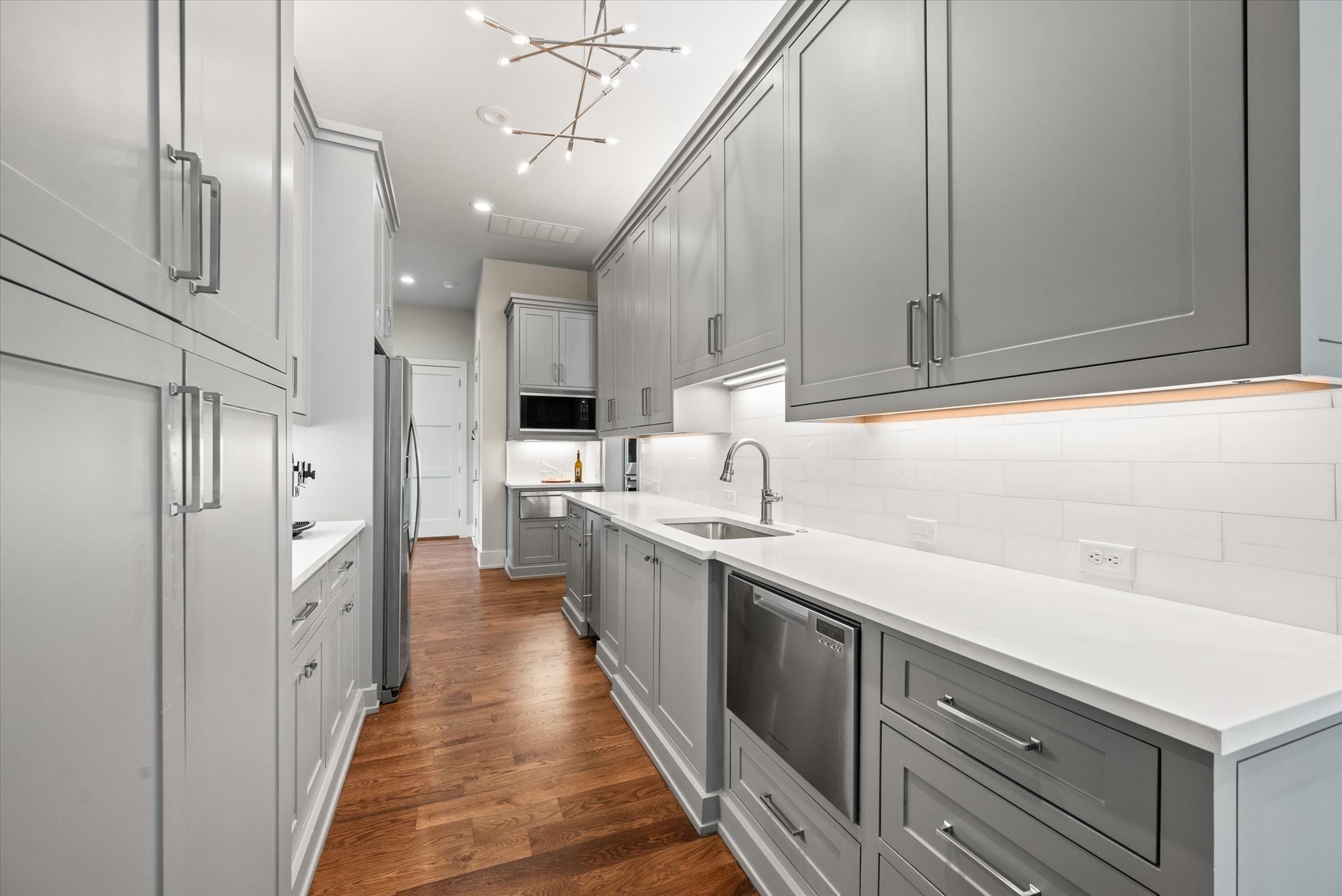 1901 Versailles Place , Flower Mound, TX, 75022 | 20538269 | Realty Texas LLC