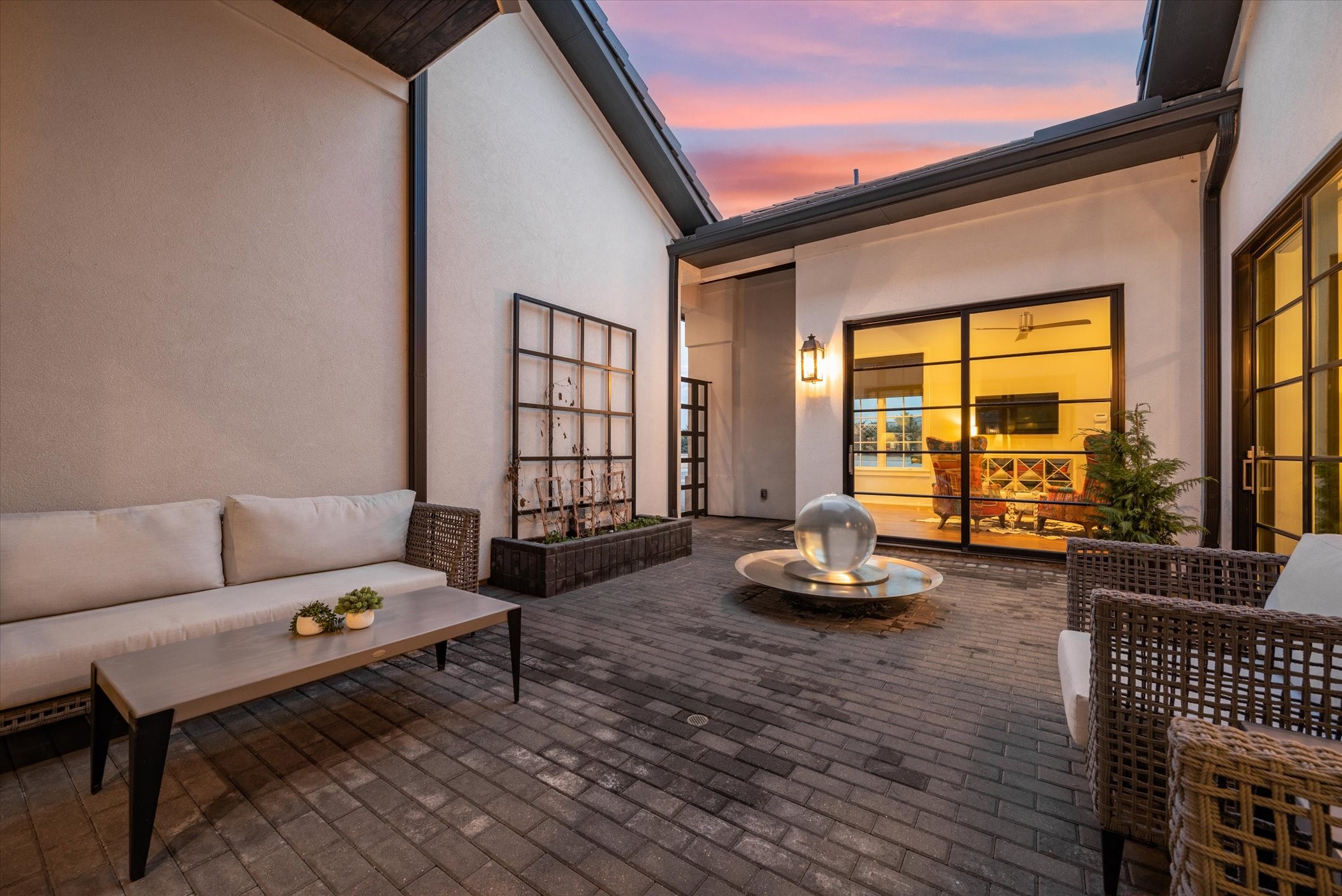 1901 Versailles Place , Flower Mound, TX, 75022 | 20538269 | Realty Texas LLC