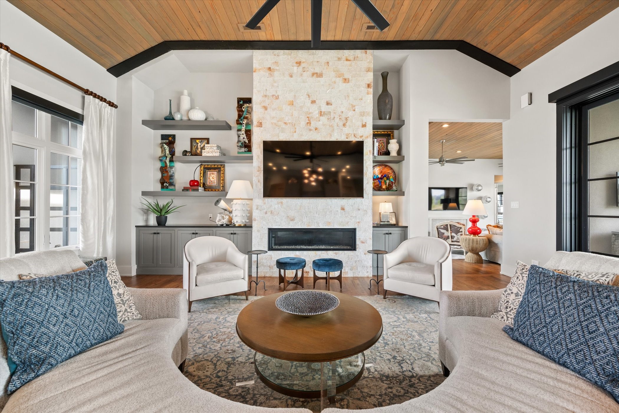 1901 Versailles Place , Flower Mound, TX, 75022 | 20538269 | Realty Texas LLC