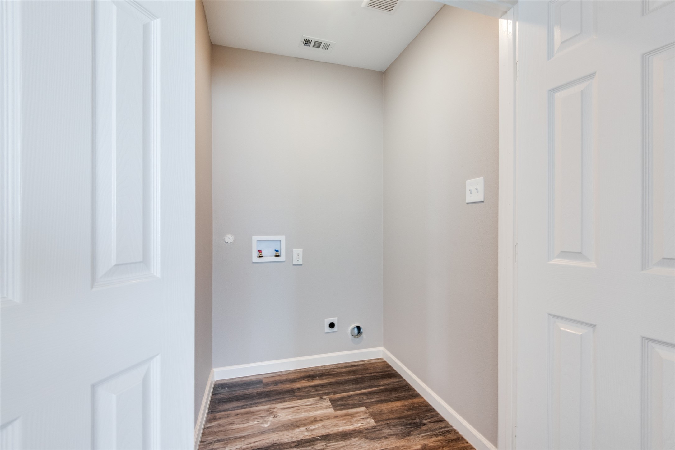 2519 Nicholson Drive , Dallas, TX, 75224 | 20540513 | Realty Texas LLC